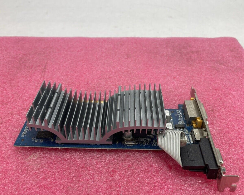 ASUS EN8400GS Silent/DI/512MB GDDR2 PCIe graphics Card