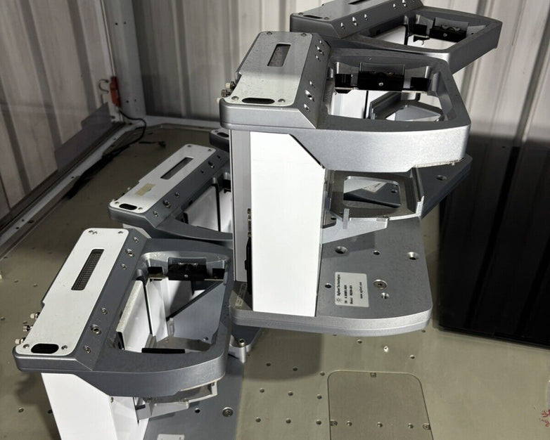 Agilent Biocel 1200 Liquid Handling Workstation W/ Asyst AXYS 21 Velocity Stack