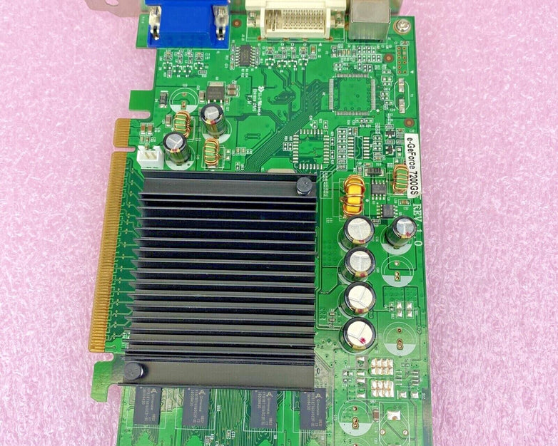 EVGA 512-P2-N430-LR GeForce 7200GS 512MB GDDR2 DirectX 9 Video Graphics Card