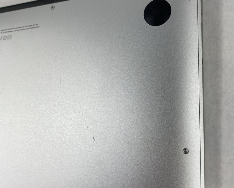 Apple MacBook Air A1466 2012 13" 1.7GHz i5 4GB RAM 60GB SSD os10.15.7 273 Cycles