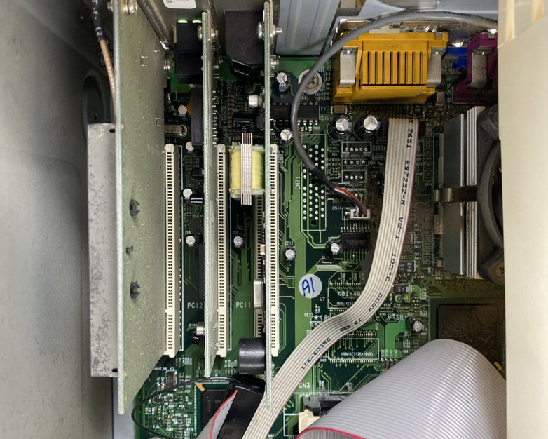 HP Pavilion 7855 MT Intel Pentium III 1.00GHz 128MB RAM No HDD No OS