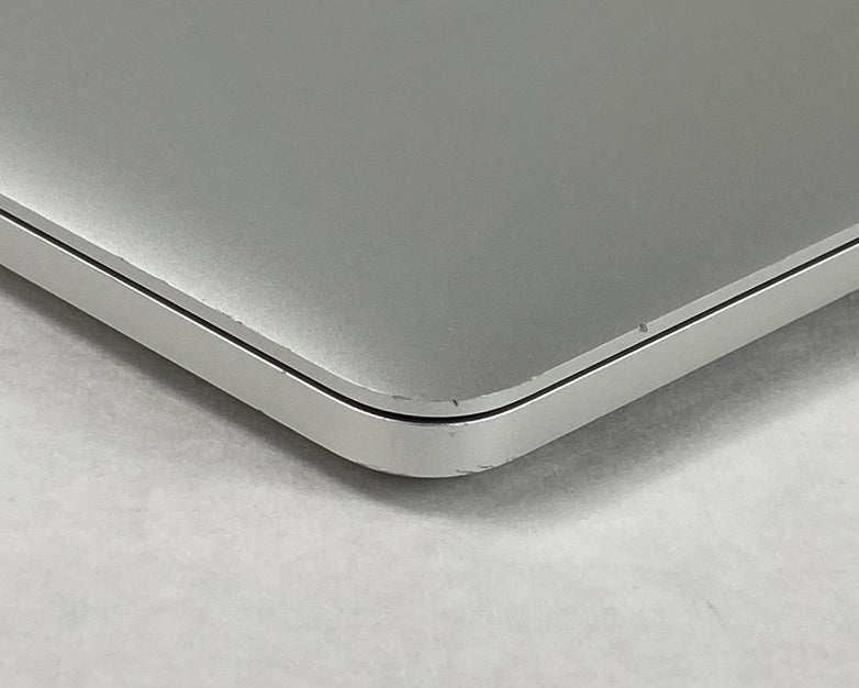 Apple MacBook Pro A1398 2015 15" 2.2GHz i7 16GB RAM 256GB SSD os11.7 -Bad Screen