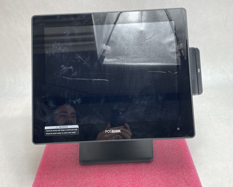 RealBom RB-P101G AIO Intel Celeron J1900 1.99GHz 4GB RAM No HDD No OS No PSU