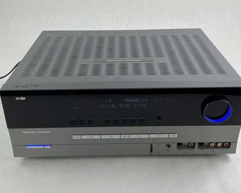 For Parts or Repair Harman Kardon AVR 145 AV Surround Receiver No Remote