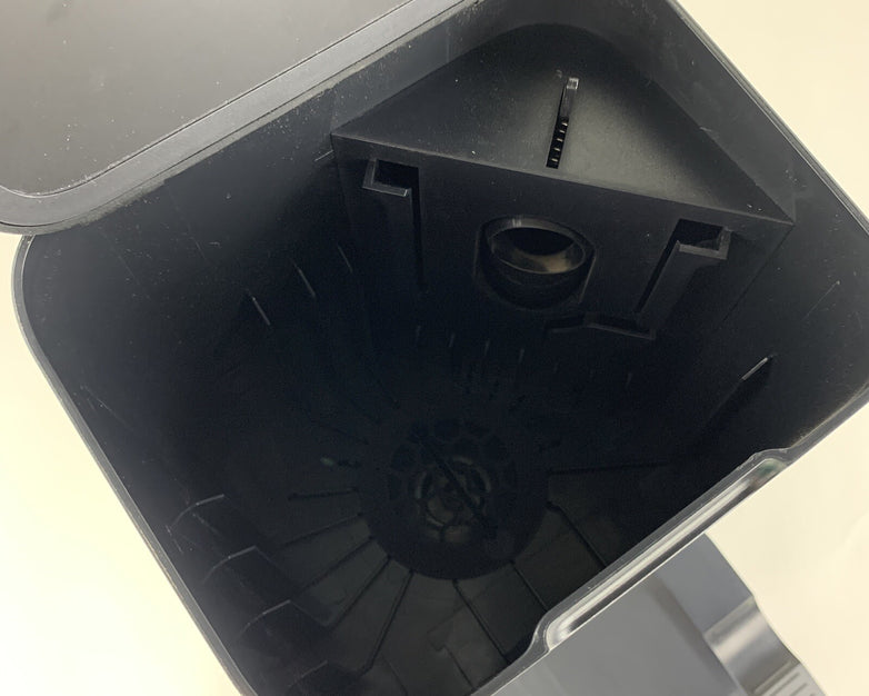 iRobot ADE-N1 Clean Base Automatic Dirt Disposal Tested No Disposable Bag