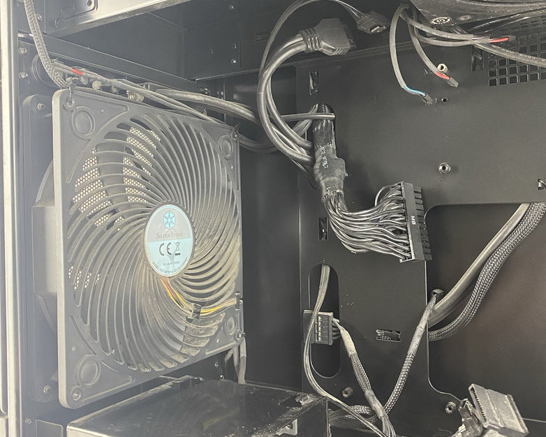 SilverStone Temjin Series TJ08B-E Micro-ATX Computer Case with 550W Power Supply