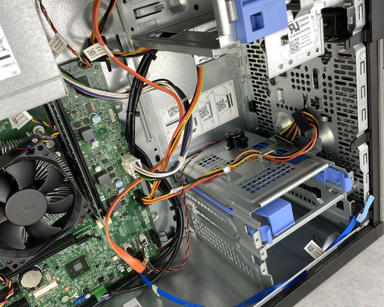 Dell OptiPlex 3020 MT Intel Core i3-4130 3.40GHz 4GB RAM DVD-RW No HDD No OS