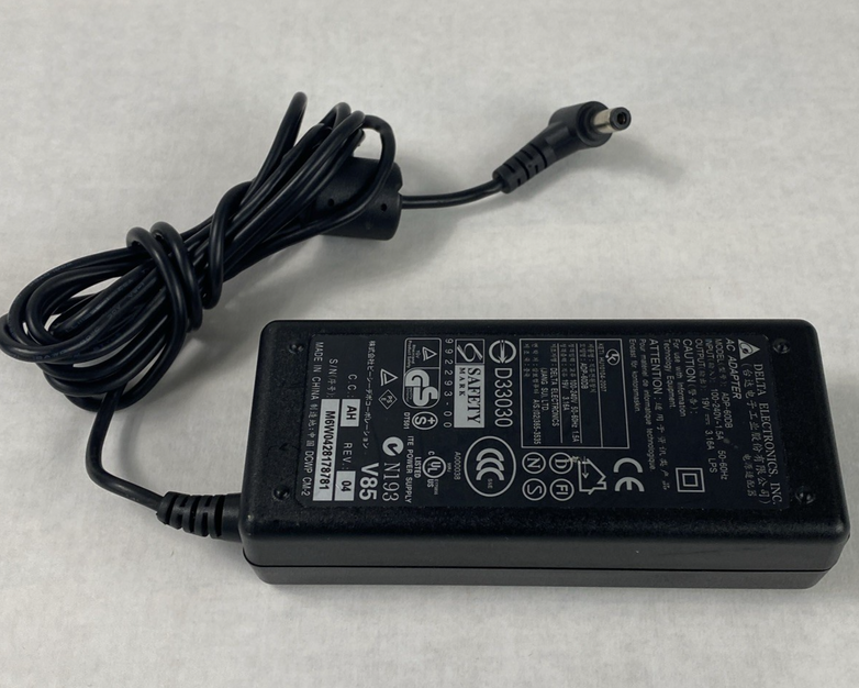 Delta Electronics ADP-60B 60W 19V 3.16A AC Adapters (Lot of 6)