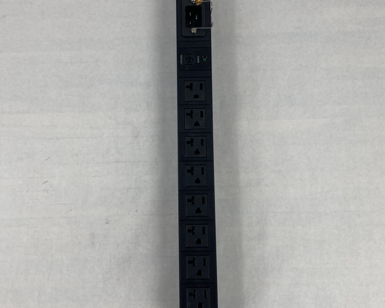 Chatsworth Products 025-907005-028 125VAC 2000W 8 Outlet Power Distribution Unit