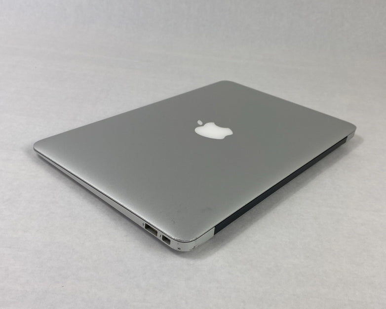 Apple MacBook Air A1465 2015 11" 1.6Ghz i5 4GB RAM 120GB SSD os11.7.1 706 Cycles