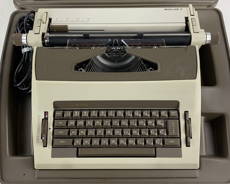 Royal Medallion II Portable Electricl Typewriter Power Tested w/ Case Vintage