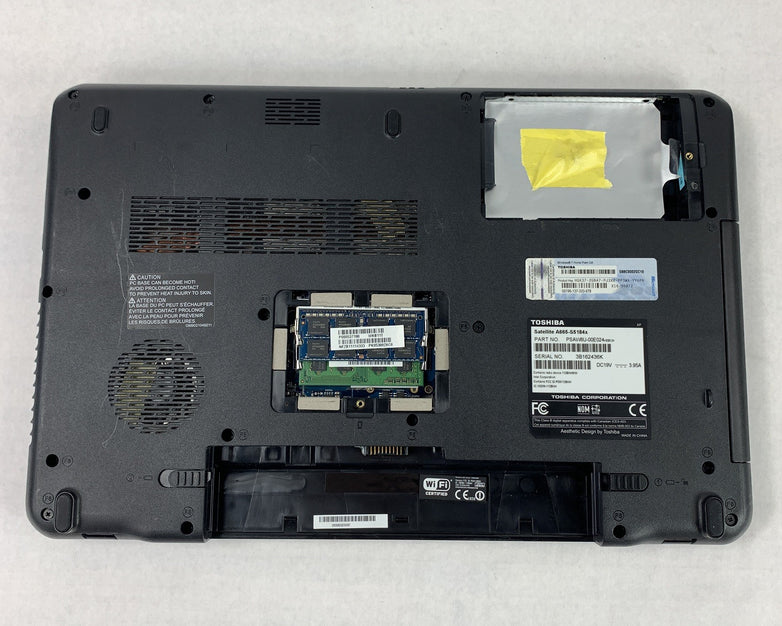 Toshiba Satellite A665-S5184x 15.6" i7-2630QM 2 GHz 6 GB Ram No OS No HDD No Bat