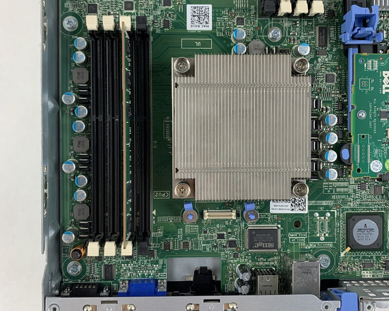Dell PowerEdge R410 Server 2x Xeon E5606 2.13GHz 4 GB RAM Perc S300 NO HDD NO OS