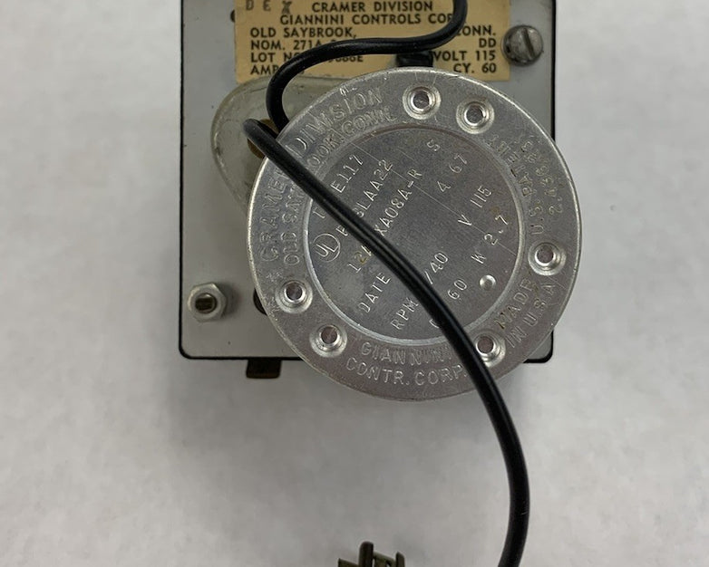 Cramer Division Conrac Corp P28LAA22 Type 117 Motor