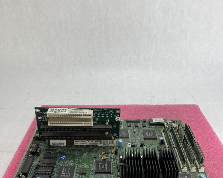 Compaq PL5600G Motherboard Intel Pentium 100MHz 40MB RAM