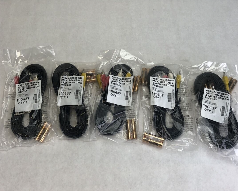 Lot of 5 - Accessory Pack - 1 RCA Cable & 4 - AAA Batteries 190437