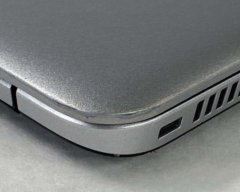 HP EliteBook 850 G3 Core i7-6600U 2.6GHz 8GB RAM 15.6" No Battery No HDD No OS