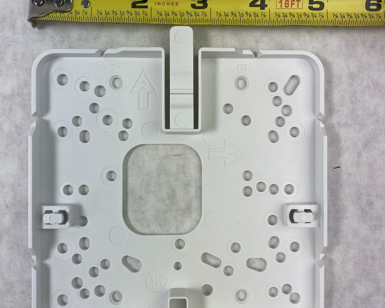 Extreme Networks WS-MBI-WALL04 Bracket Mount for Wireless Access Point No Screws
