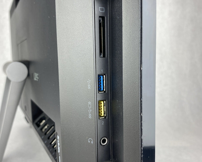Lenovo ThinkCentre E93z AIO Intel Core i3-4130 3.40GHz 4GB RAM No HDD No OS