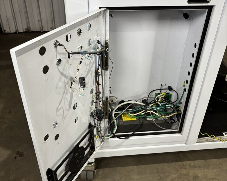 Agilent Biocel 1200 Liquid Handling Workstation W/ Asyst AXYS 21 Velocity Stack
