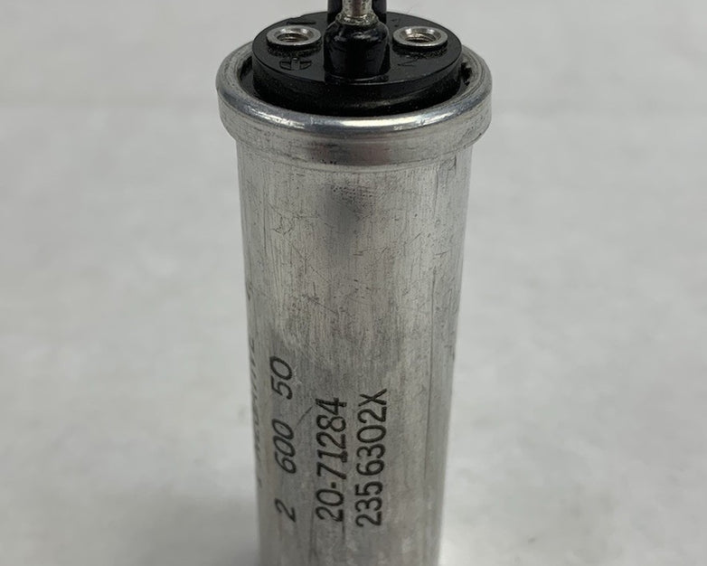 Mallory 20-71284 600MFD 50VDC 2356302X Electrolytic Capacitor (Lot of 4)