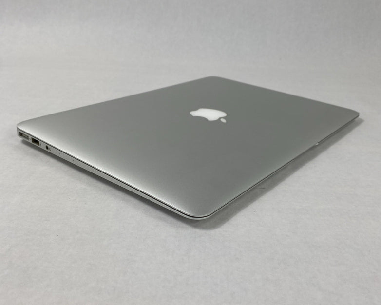 Apple MacBook Air A1466 2015 13" 1.6GHz i5 4GB RAM 256GB SSD os11.7.1 723 Cycles