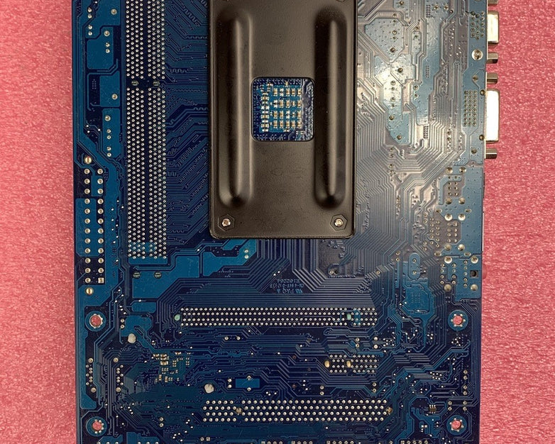 Gigabyte GA-A55M-DS2 Motherboard AMD A6-3670 2.7GHz 4GB RAM w/ Shield
