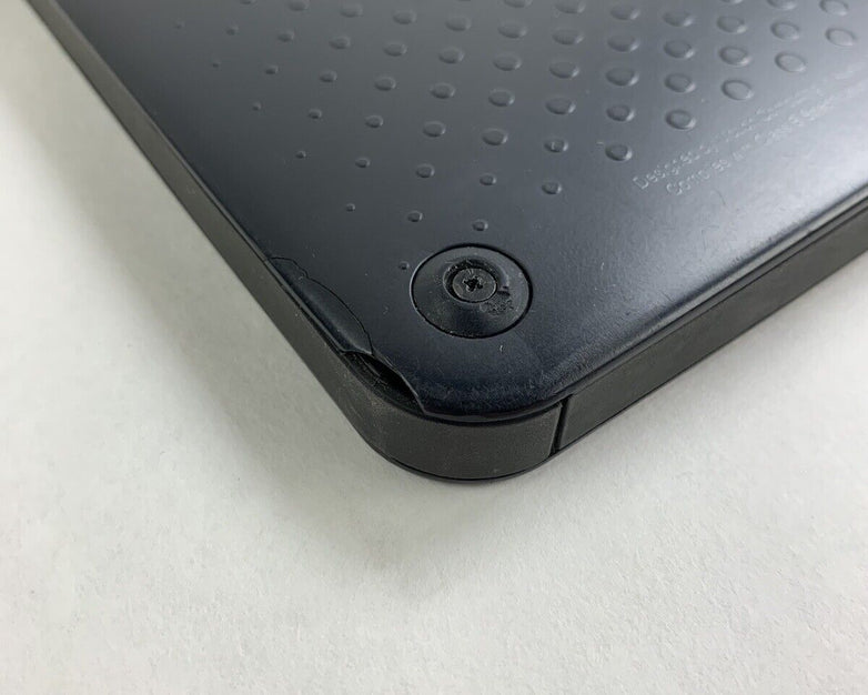 Motion CL920 Tablet PC Pentium N3540 4GB Ram No HDD, OS, Battery Corner Bent