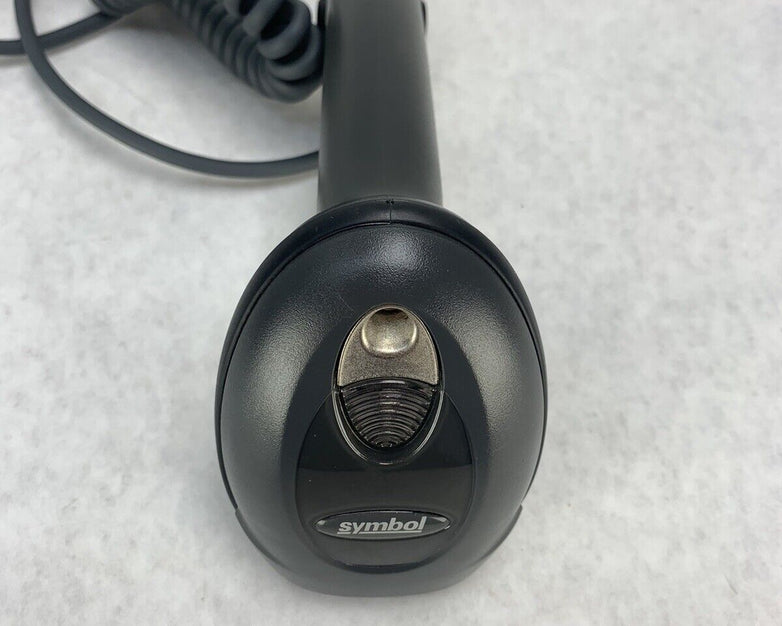 Symbol Motorola LS4208-SBZU0100ZR LS4208-SR20007ZZR w USB Cable
