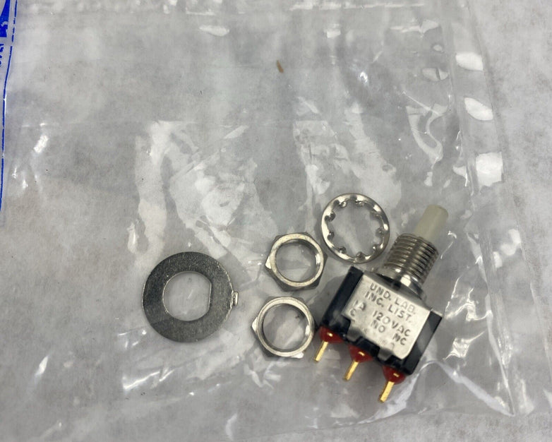 Lot( 8 ) Raytheon 120VAC 1A Toggle Click Press Switch USAmade