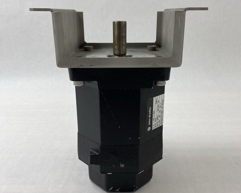Allen Bradley F-4030-Q-H00AA Series A AC Servo Motor 193488