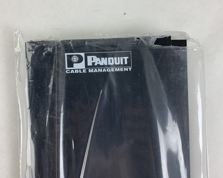 Panduit RWMPV45E-KIT Rack Net Runner Vertical Cable Manager Panels Box Opened