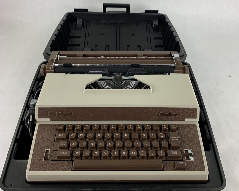 Vintage Royal Business Machines Academy Typewriter in Case Tested