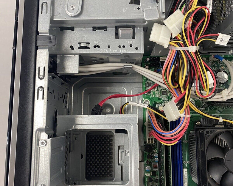 HP Pavilion P6720F MT Phenom II X4 890T 2.90GHz 4GB RAM No HDD No OS