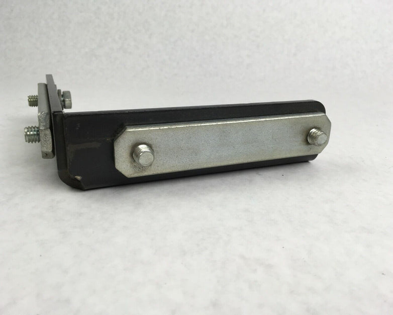 Hubbell Workplace Solutions Track Component Angle Bracket 625116