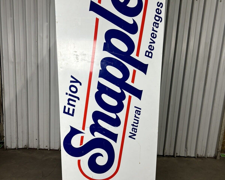 General Refrigeration RSL 40 GC 010 115V 9.5A  10 Oz Charge Powers Snapple