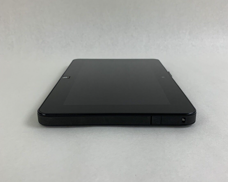 Motion CL920 Tablet PC Pentium N3540 2 GB Ram No HDD, OS, Battery Corner Bent