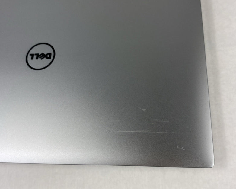 Dell Precision 5510 Intel Core i7-6820HQ 2.7 GHz 8 GB RAM 15.6" No HDD No OS