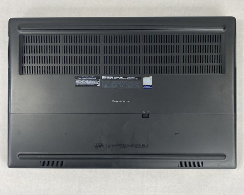 Dell Precision 7730 Intel Xeon E-2176M 2.70 GHz 8 GB RAM 17.3" No HDD No OS