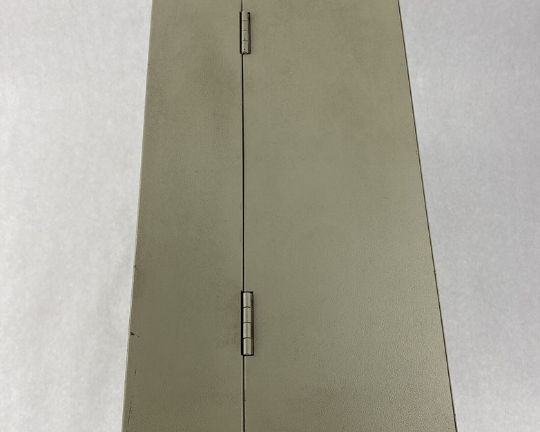 Zebra 105SL Plus Thermal Printer USB Serial Parallel Network Ports 103-8K1-00000