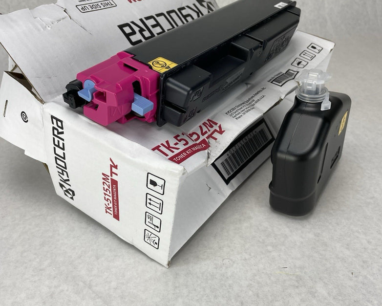 Kyocera TK-5152M Magenta Toner Cartridge