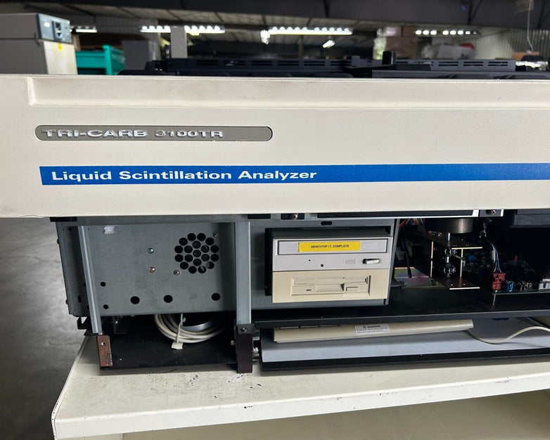 Packard Tri-Carb 3100TR Liquid Scintillation Analyzer A310000