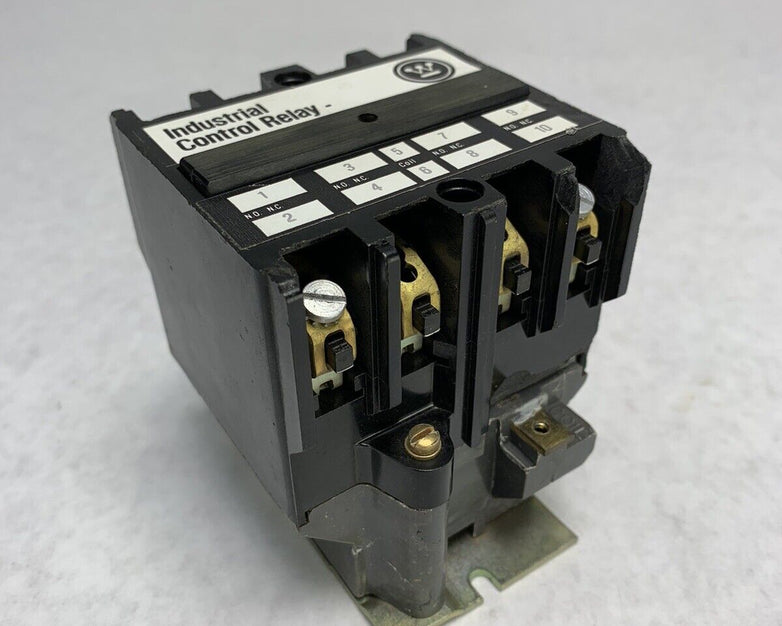 WestingHouse Industrial Control Relay AR440BR