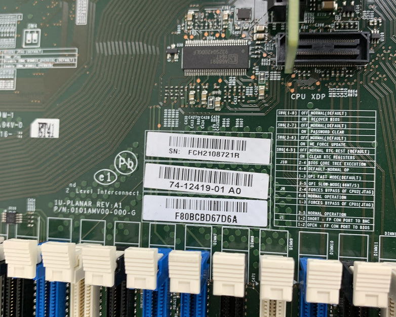 Cisco UCSC-C220-M4S Server 1x Xeon E5-2630 V3 2.4 GHz 32 GB RAM No OS No HDD