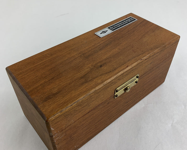 Dow Bio Chemistry Systems Spectrophotometer QC Kit Wooden Box