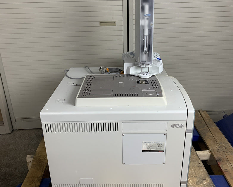 Thermo Scientific Trace GC Ultra w/ AI 3000 Auto Sampler Powers On