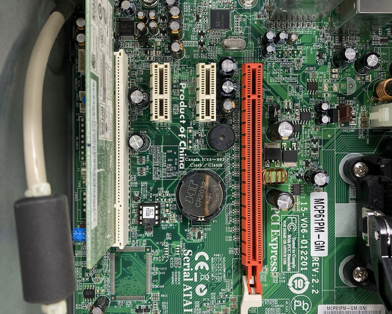 E-Machines ET1161-07 MT AMD Athlon Dual-Core 4050E 2.10GHz 3GB RAM No HDD No OS