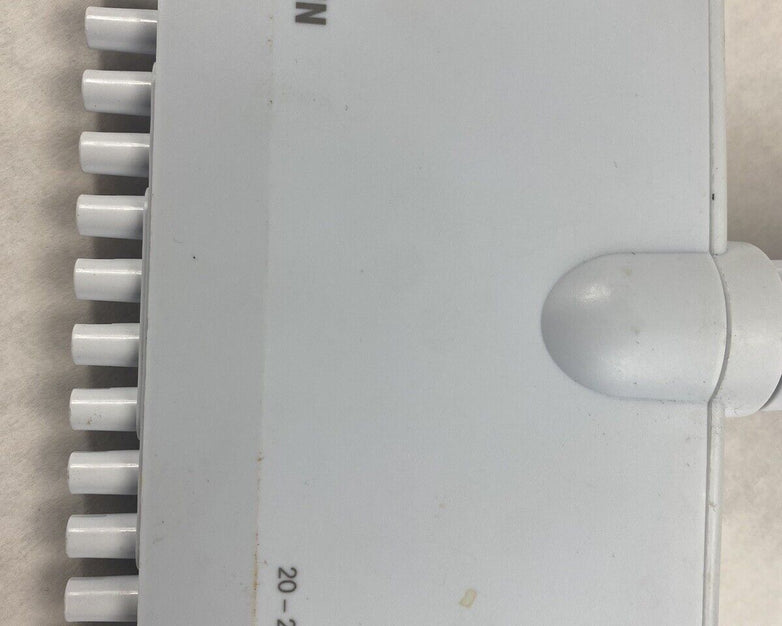 Rainin Pipet-Lite XLS L-200 20-200 uL LTS 12-Channel Pipette