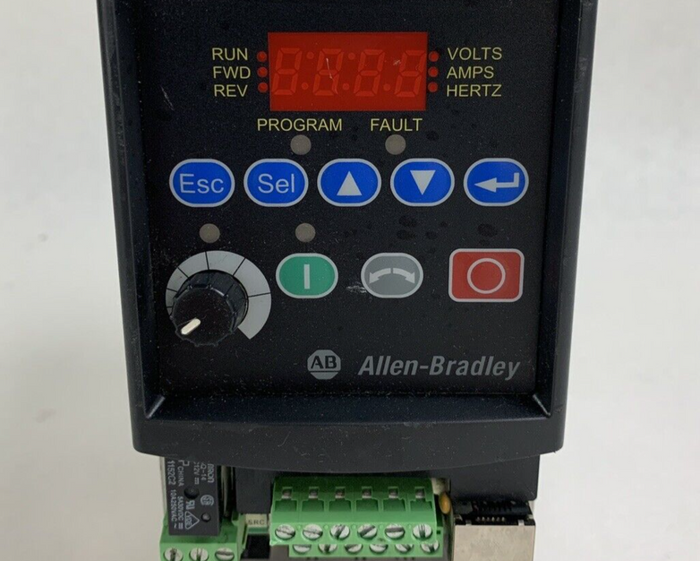 Allen Bradley 22A-D4P0N104 Series A 1.5kW/2.0HP 460V Untested Parts and Repair