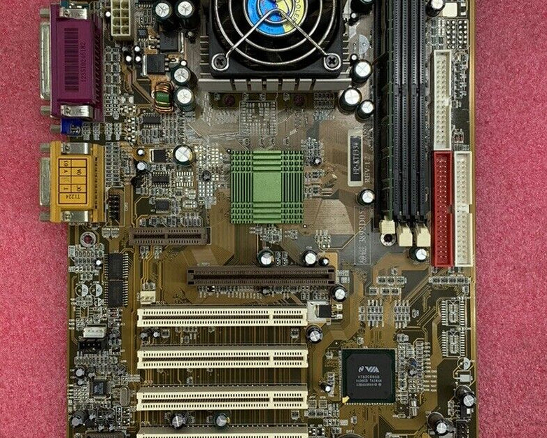 VIA VT 8363-686A Motherboard AMD Duron 800MHz 256MB RAM w/Shield